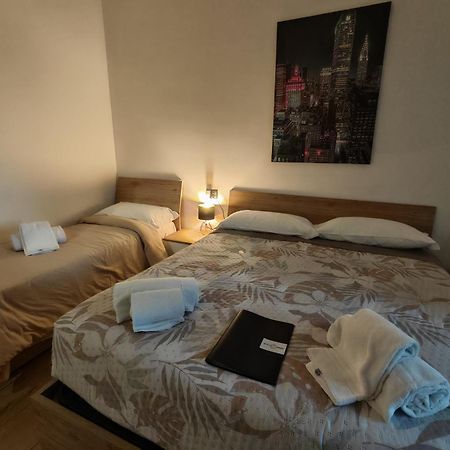 Mc Fly Rooms Malpensa Airport Gallarate Bagian luar foto