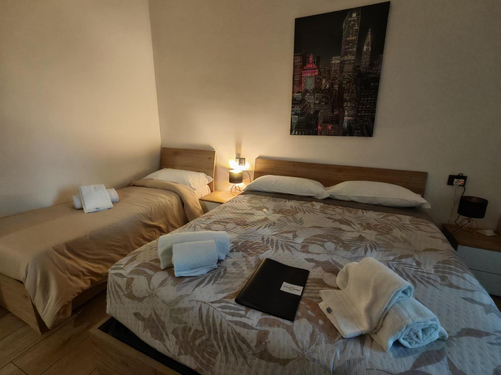 Mc Fly Rooms Malpensa Airport Gallarate Bagian luar foto