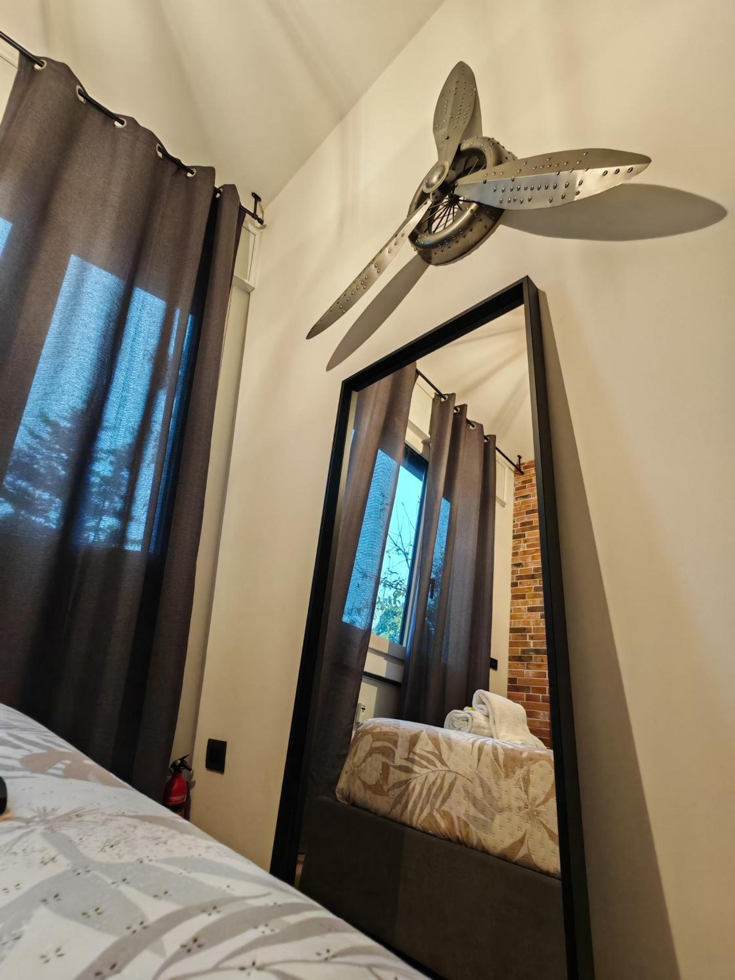 Mc Fly Rooms Malpensa Airport Gallarate Bagian luar foto